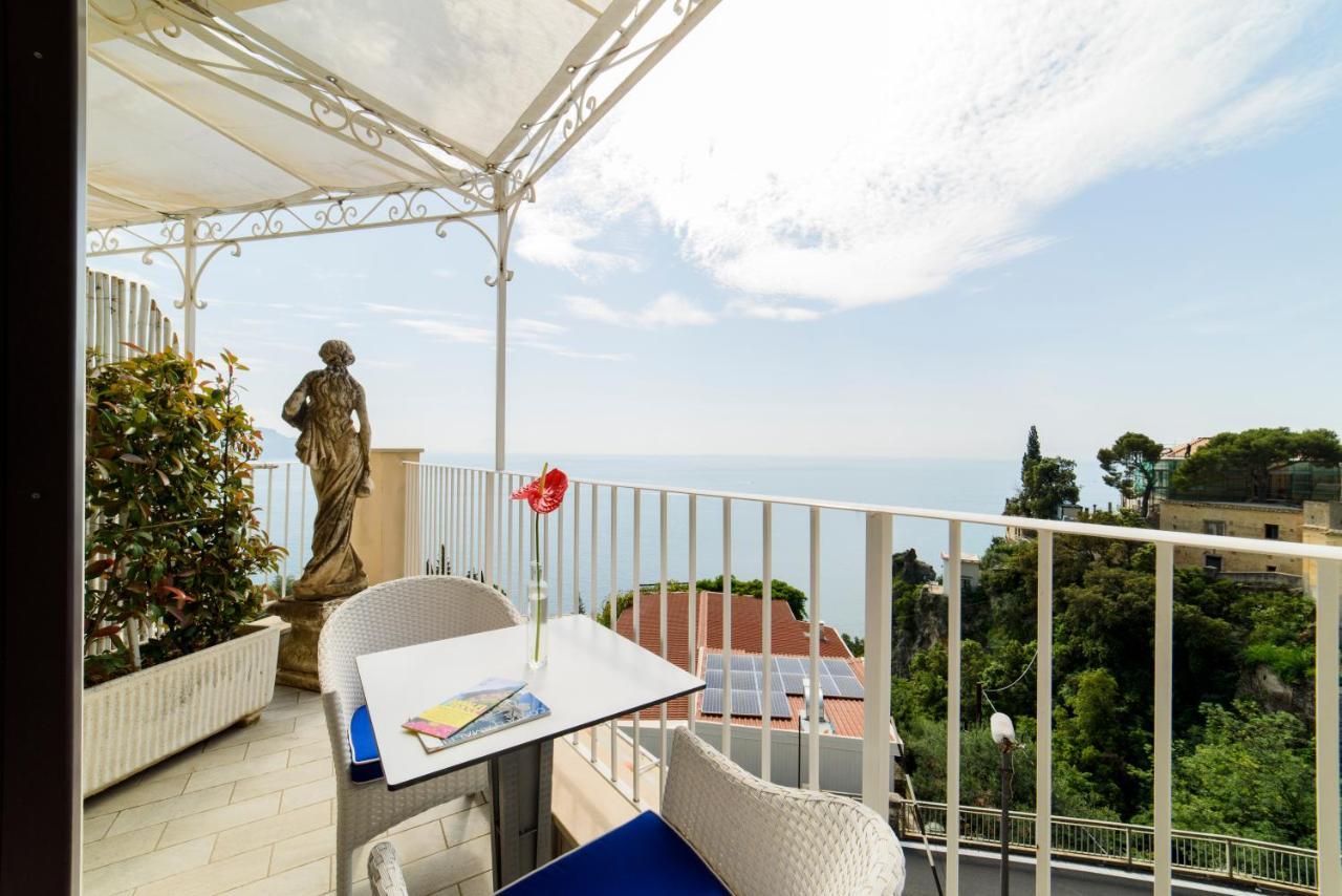 Residenza Al Pesce D'Oro Acomodação com café da manhã Amalfi Exterior foto