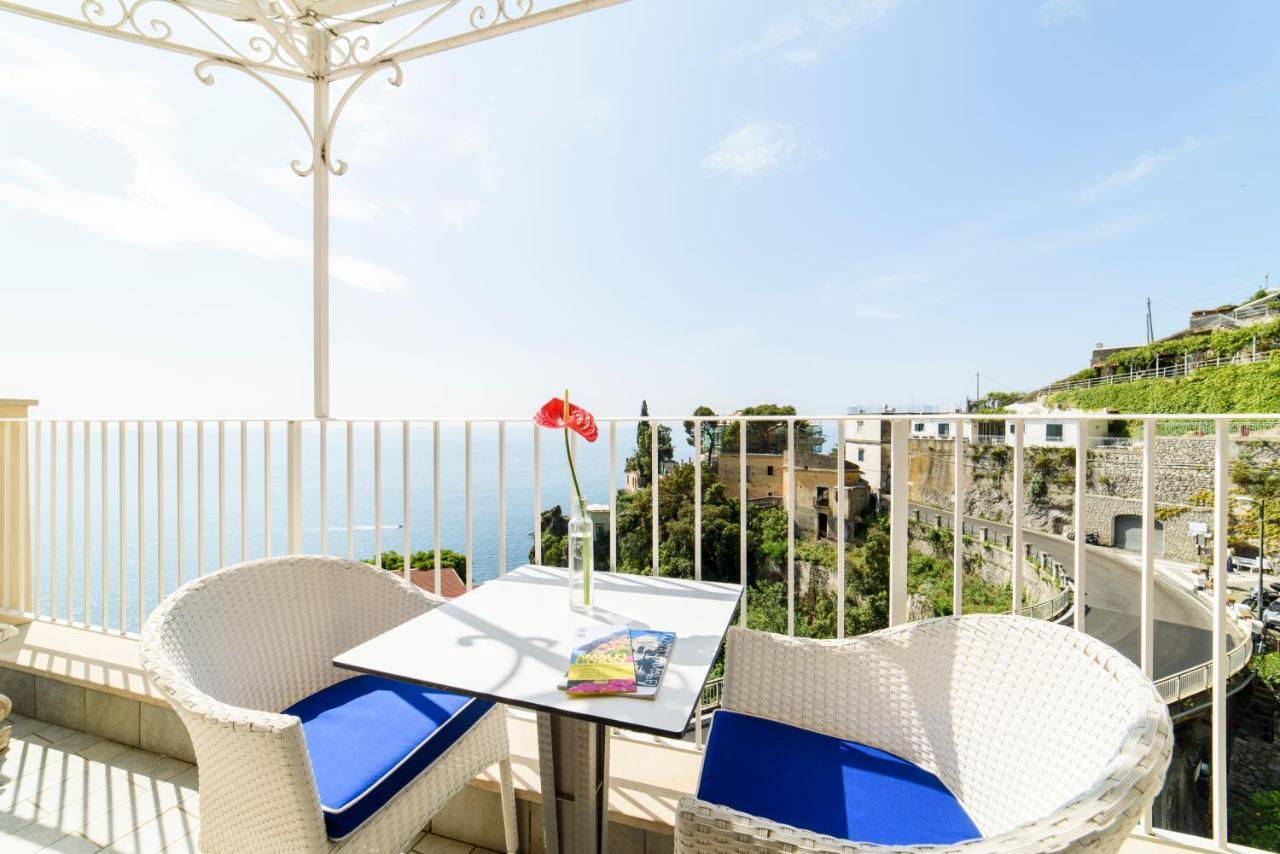 Residenza Al Pesce D'Oro Acomodação com café da manhã Amalfi Exterior foto