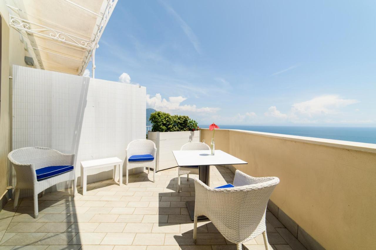 Residenza Al Pesce D'Oro Acomodação com café da manhã Amalfi Exterior foto