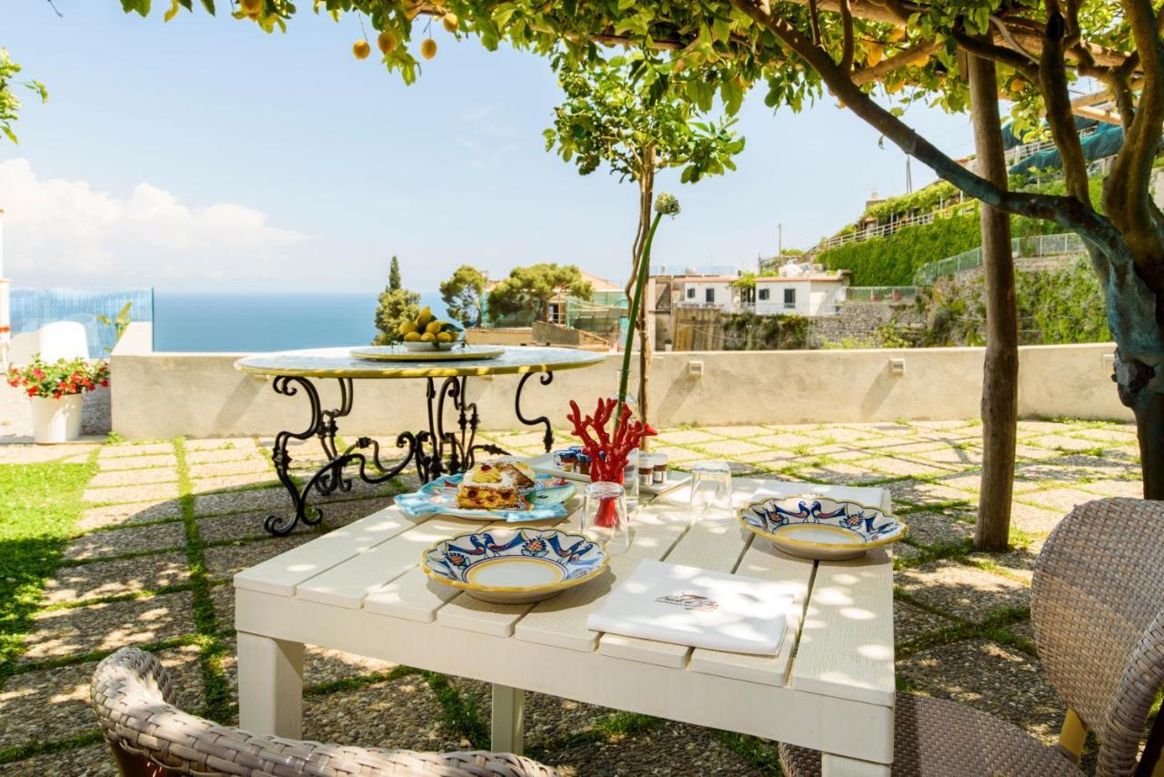 Residenza Al Pesce D'Oro Acomodação com café da manhã Amalfi Exterior foto